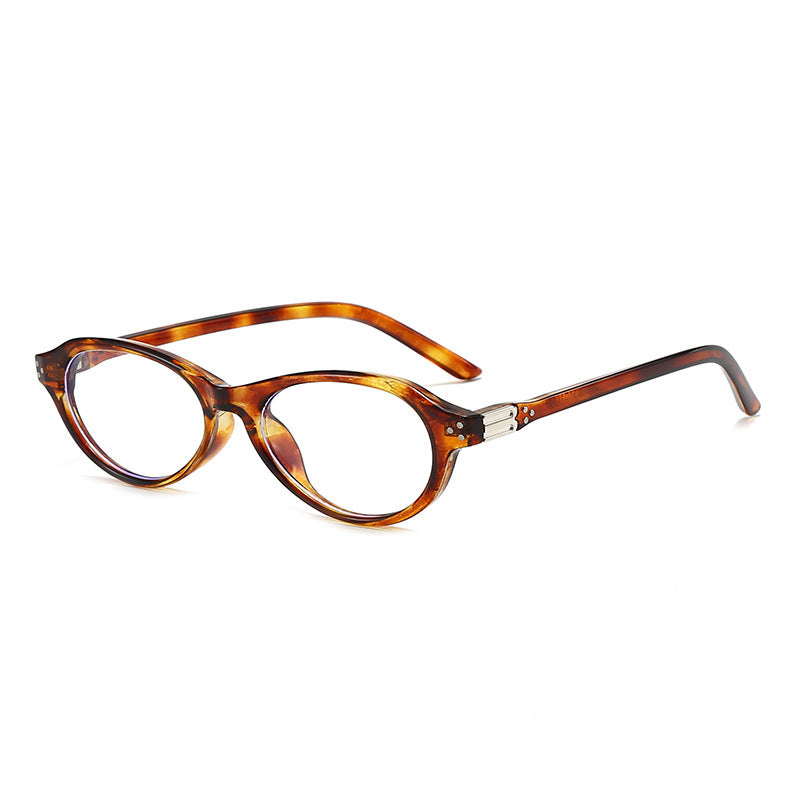 Vintage-Inspired Cat-Eye Glasses Kalsten