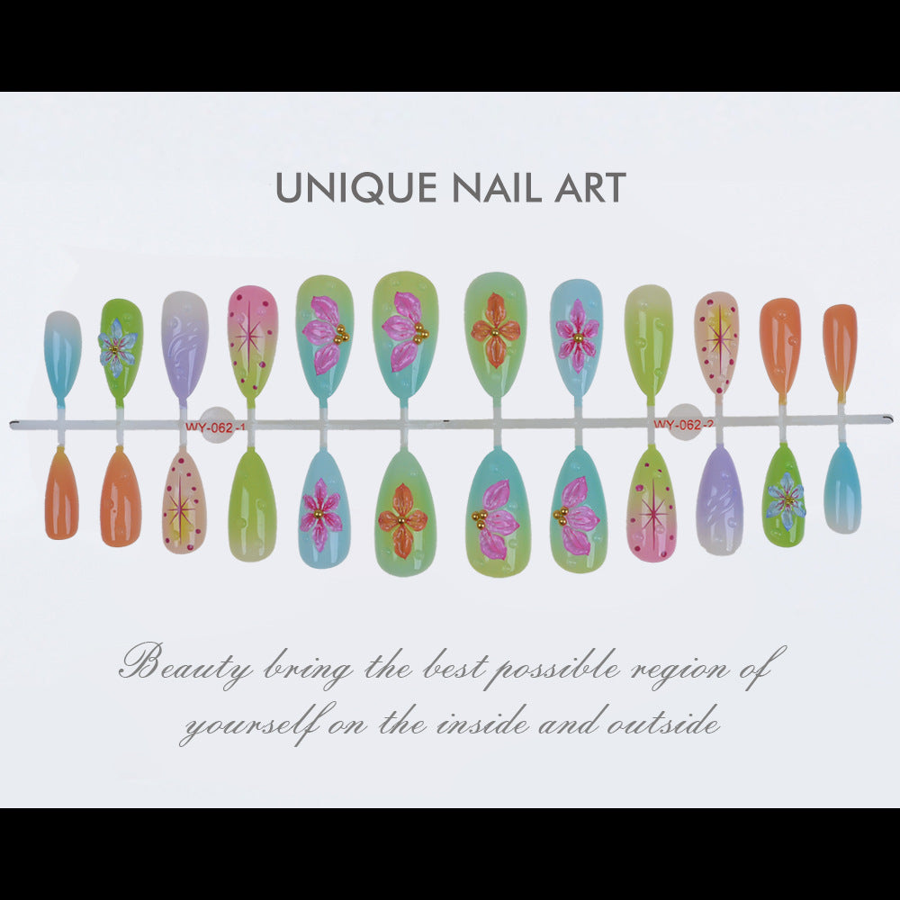 Artistic Floral-Embellished Press-On Nail Set Kalsten