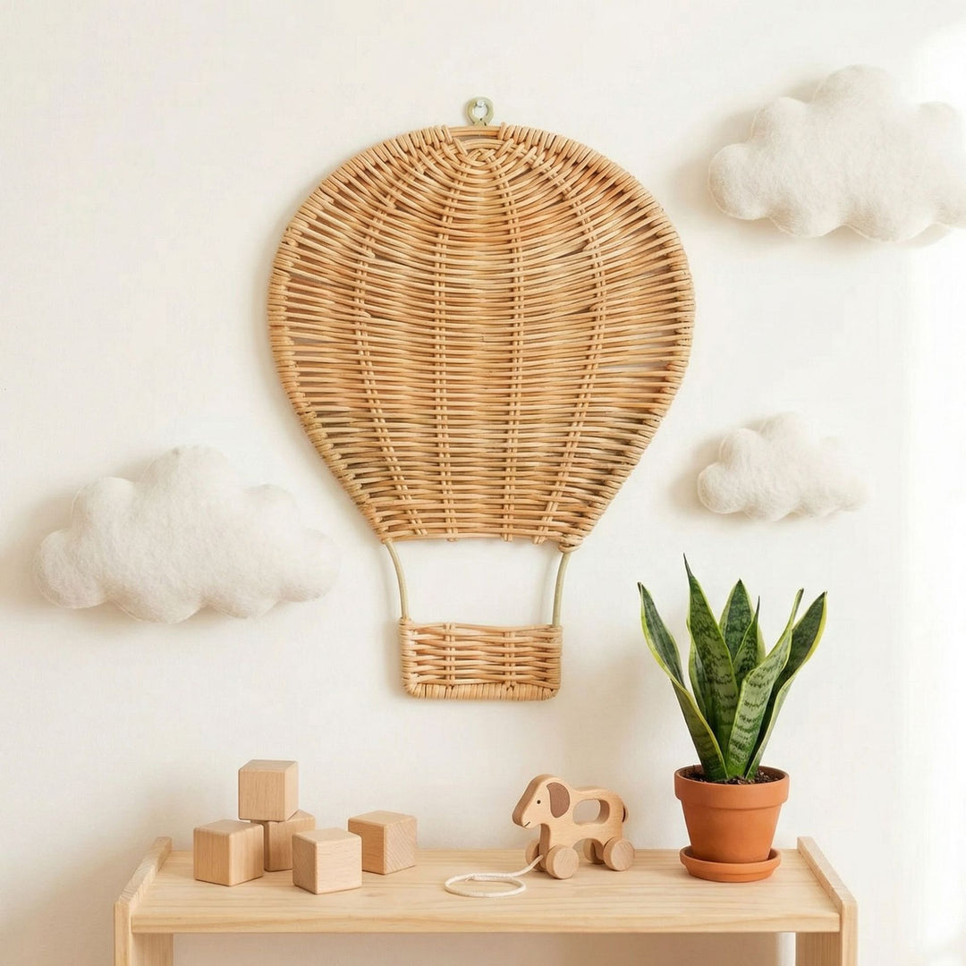 Wall decoration in hot air balloon design Kalsten