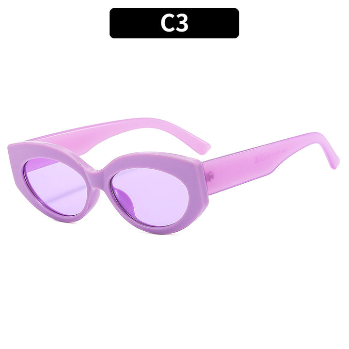 Fashion-Forward Cat-Eye Sunglasses  1787663693