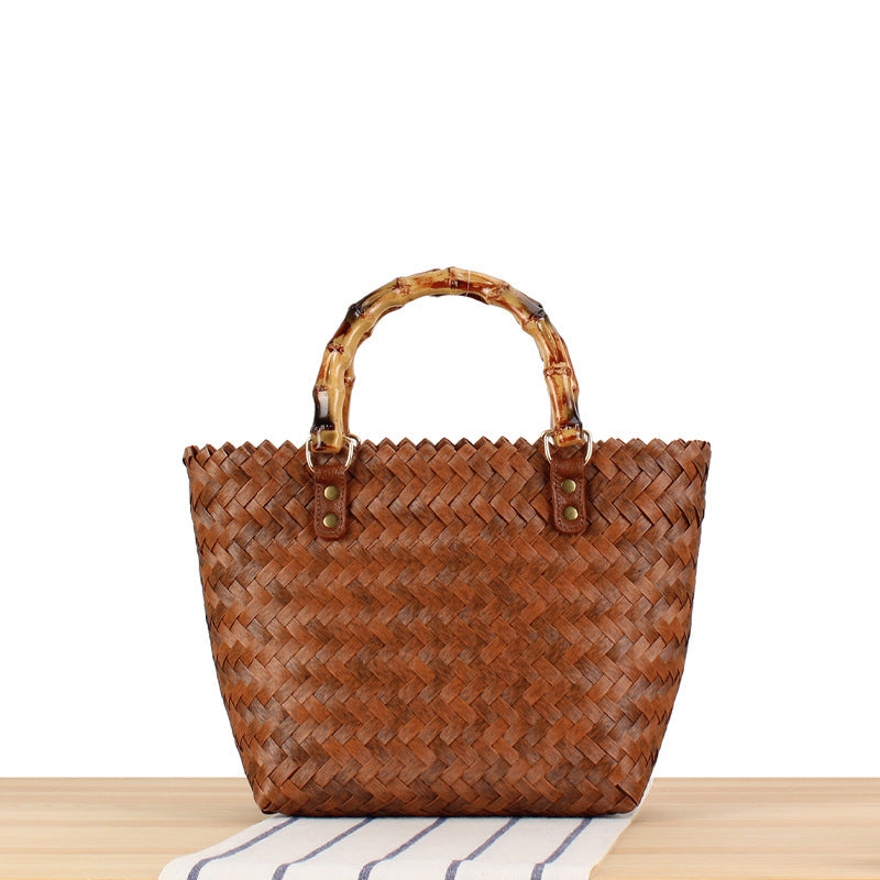 Elegant basket bag with bamboo handles Kalsten