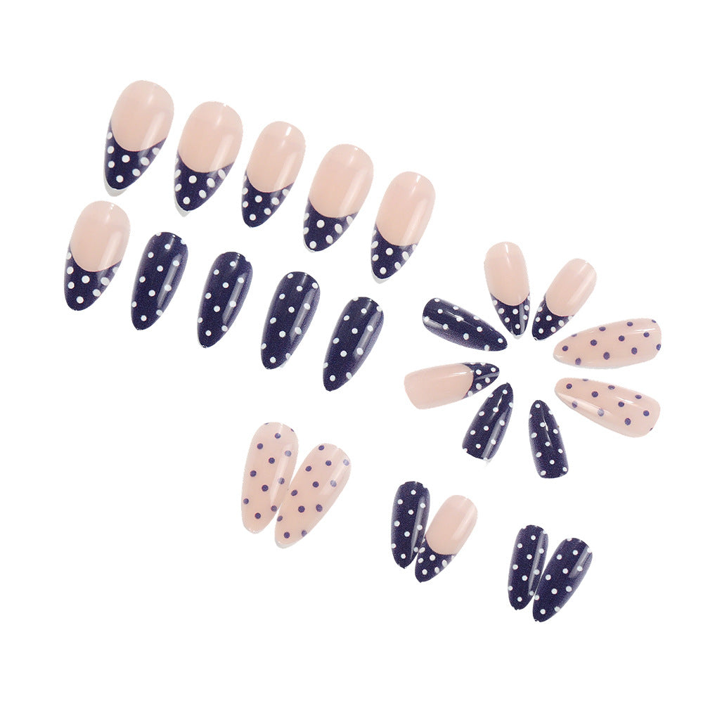 Artificial nails in modern polka dot design Kalsten