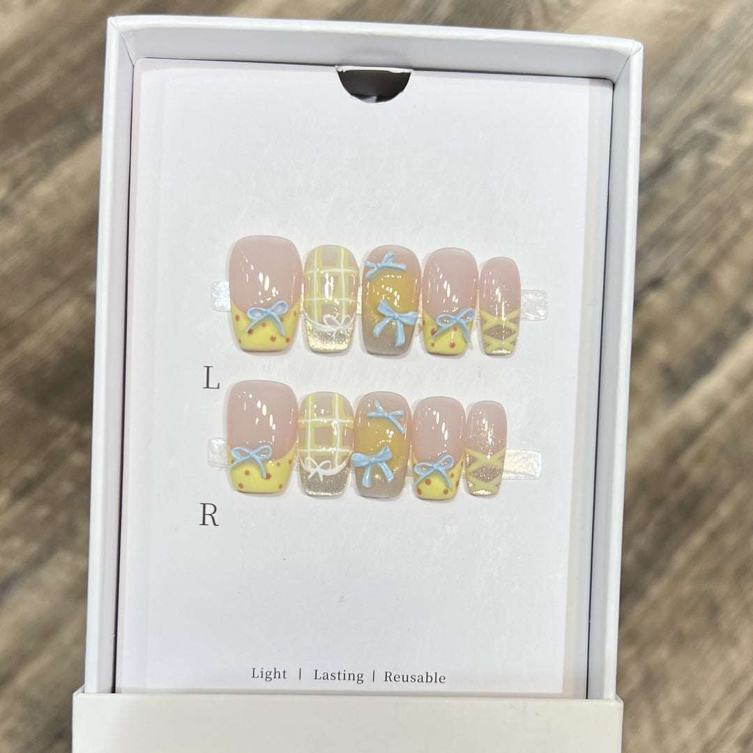 Decorative Press-On Nail Art Set with Charming Bow and Pattern Designs Kalsten