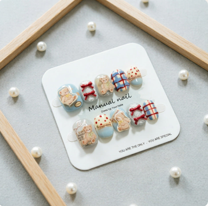 Cute artificial nails with bear motif Kalsten