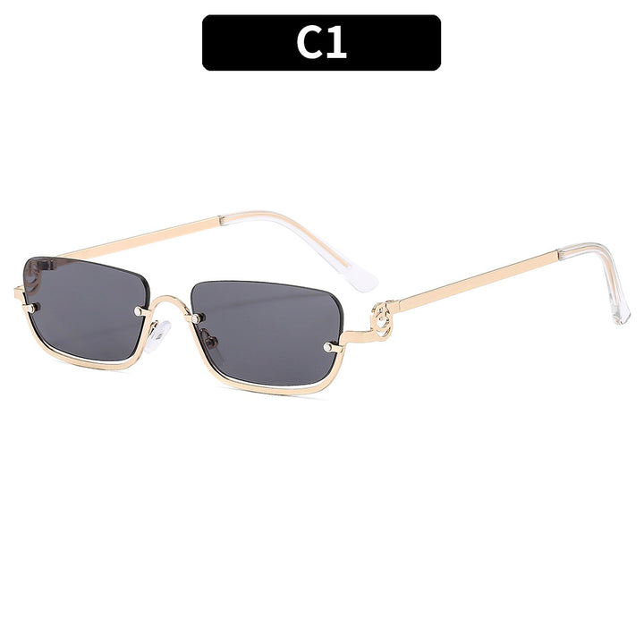 Retro-Inspired Metal Frame Sunglasses