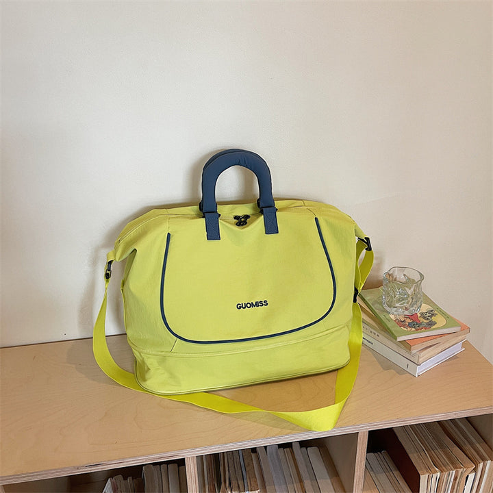 Lightweight Weekend Duffle Bag Kalsten