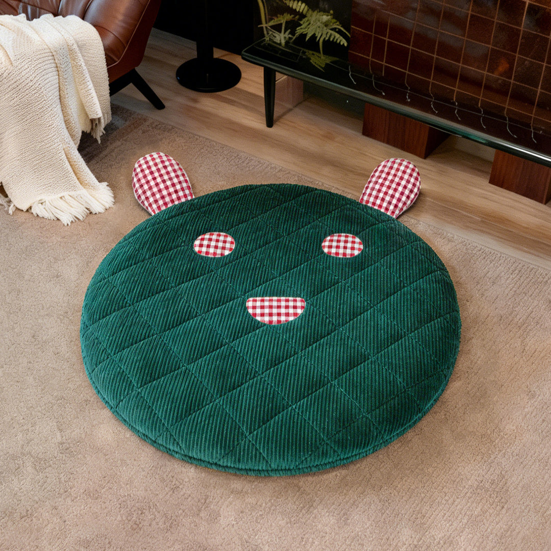 Women Funny and cuddly play mat Kalsten