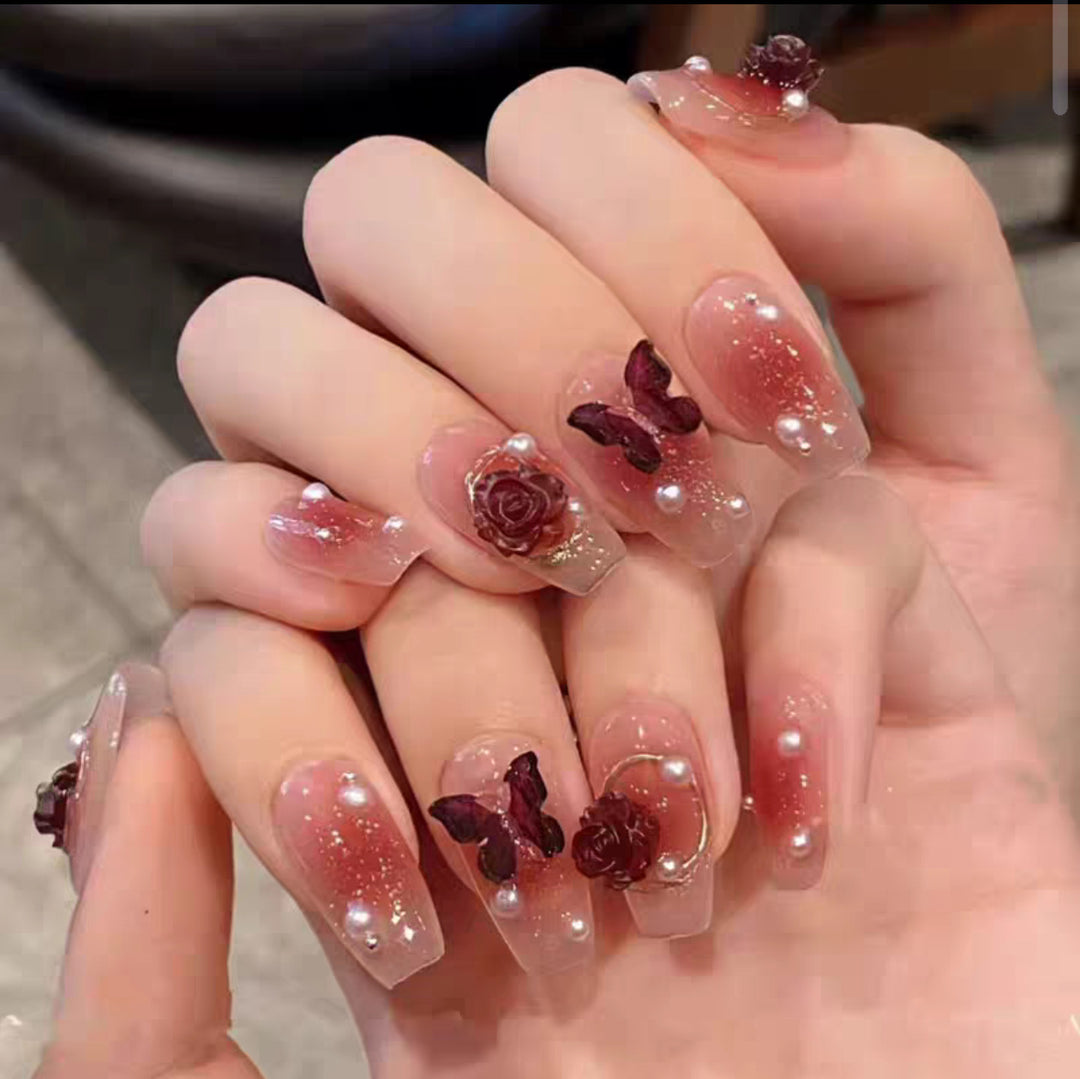 Artistic Nail Tips Kalsten