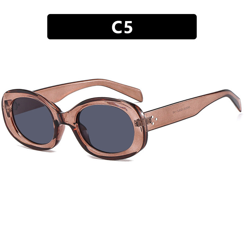 Ladies fashionable sunglasses in elegant oval design with sturdy frame Kalsten