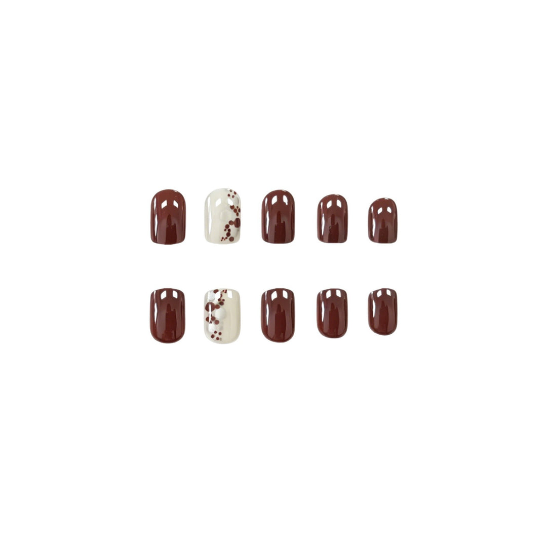 Elegant Glossy Nail Art Kalsten