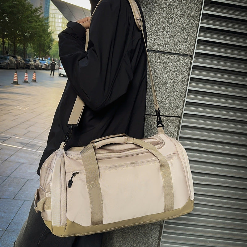 Versatile All-Season Sports Duffel Bag Kalsten