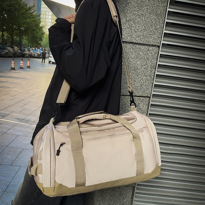 Versatile All-Season Sports Duffel Bag Kalsten