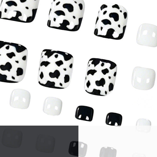 Chic Artistic Nail Polish Kalsten
