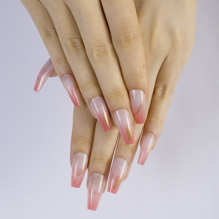 Artificial nails with elegant gradient color and golden accent decoration Kalsten