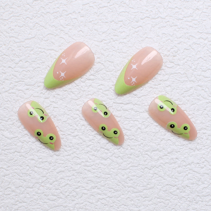 Artificial nail set with creative frog designs and playful accents Kalsten