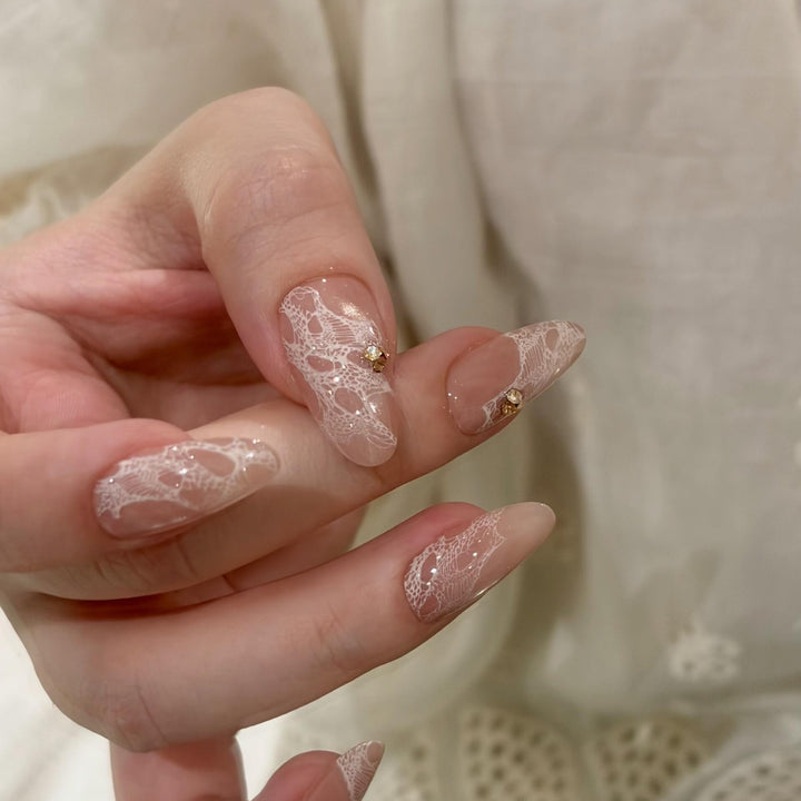 Elegant artificial nails with tips and glitter Kalsten