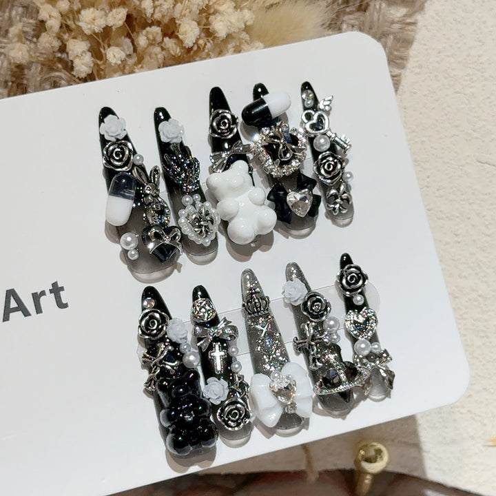 Artfully Designed Nail Tips