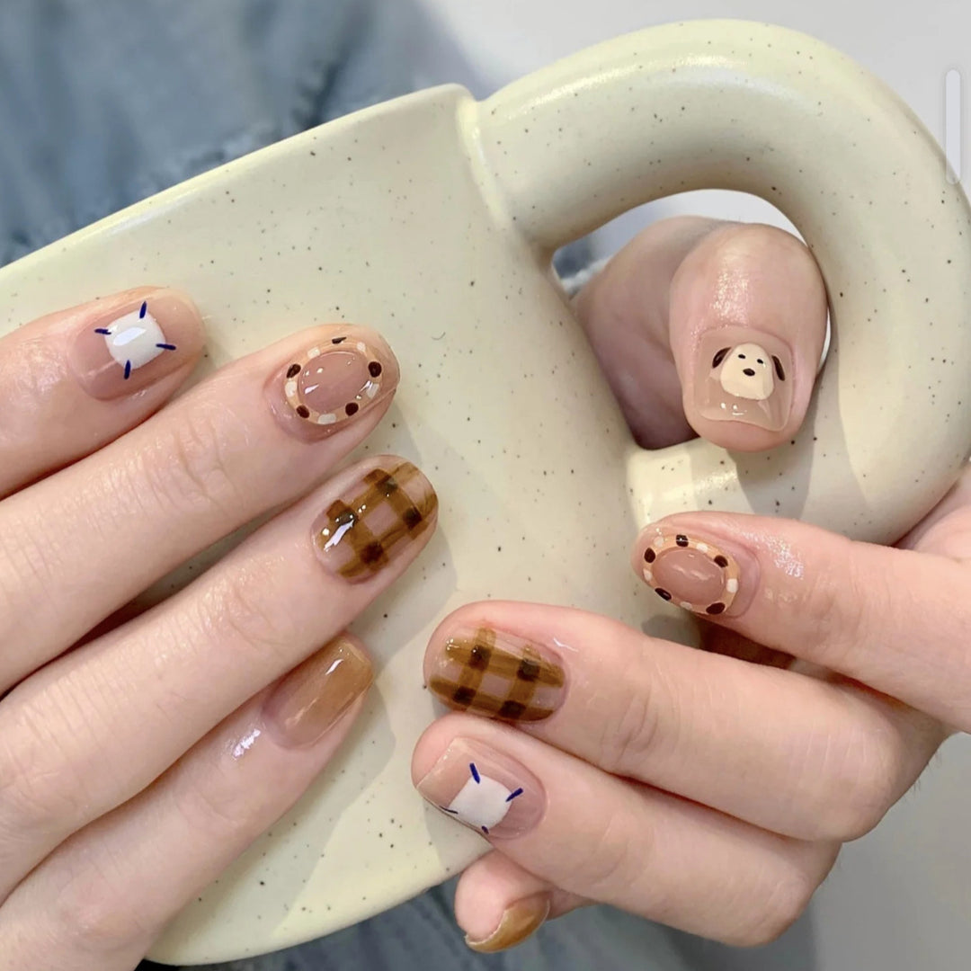 Chic Themed Press-On Nail Art Kalsten