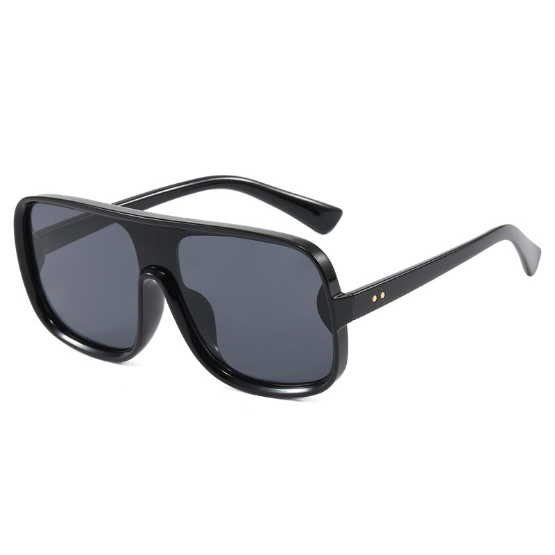 Women’s fashionable oversized sunglasses in futuristic design Kalsten
