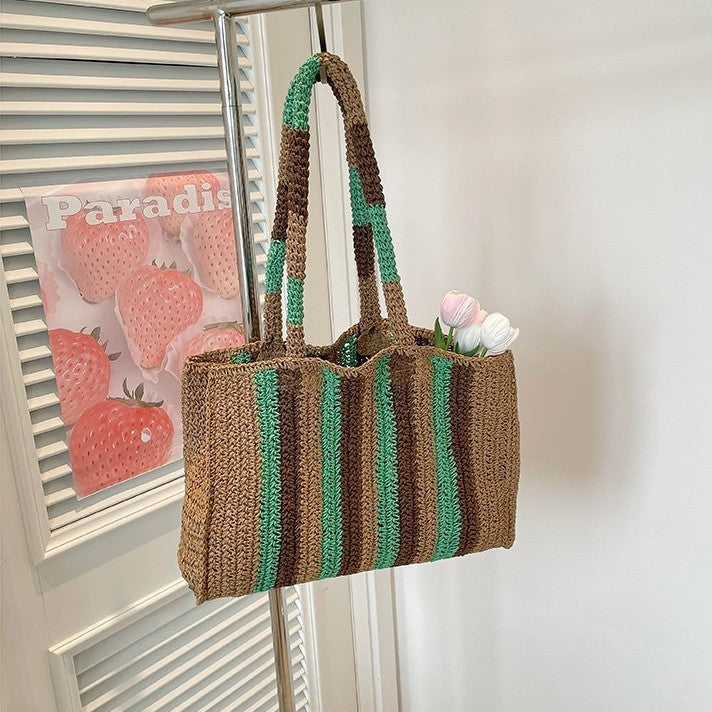 Braided tote bag with modern stripe pattern Kalsten