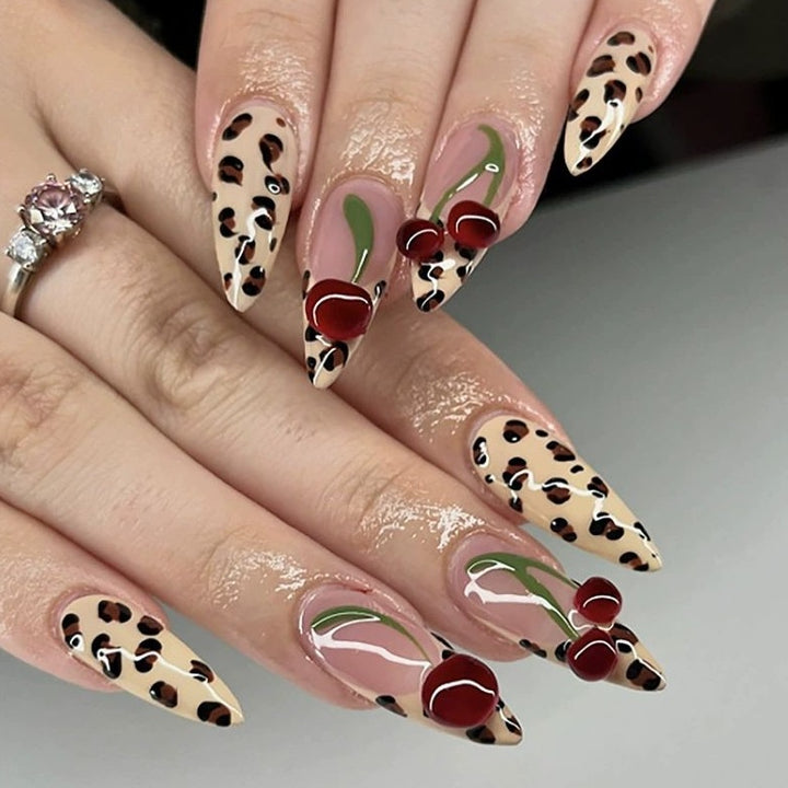 Artistic Nail Art Kalsten