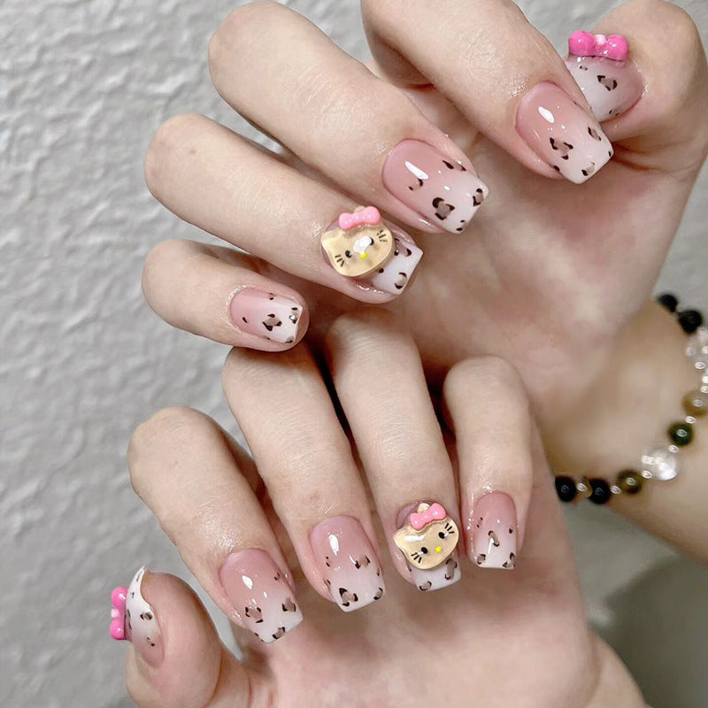 Stylish Press-On Nail Set with Artistic Leopard Design Kalsten