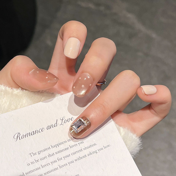 Elegant Press-On Nail Art Set Kalsten