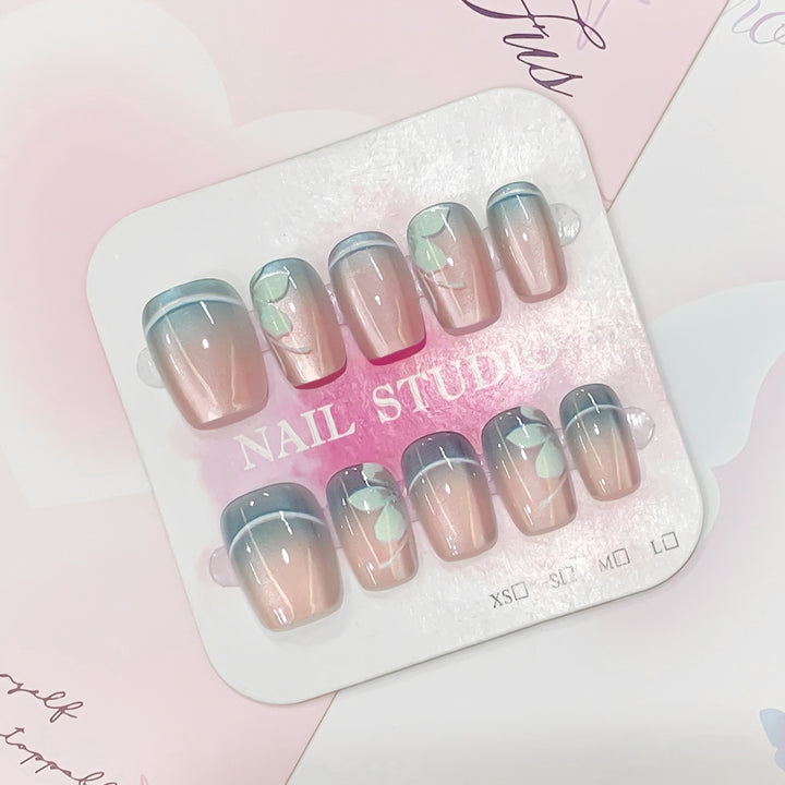 Artificial nails with elegant flower design Kalsten