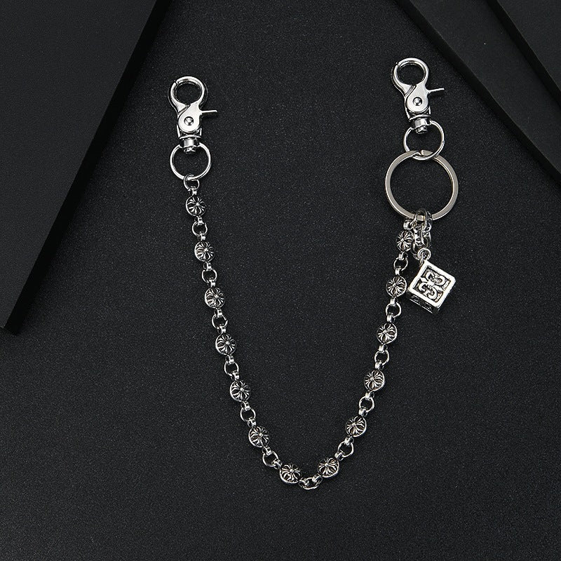 Fashionable keychain with filigree chain design Kalsten