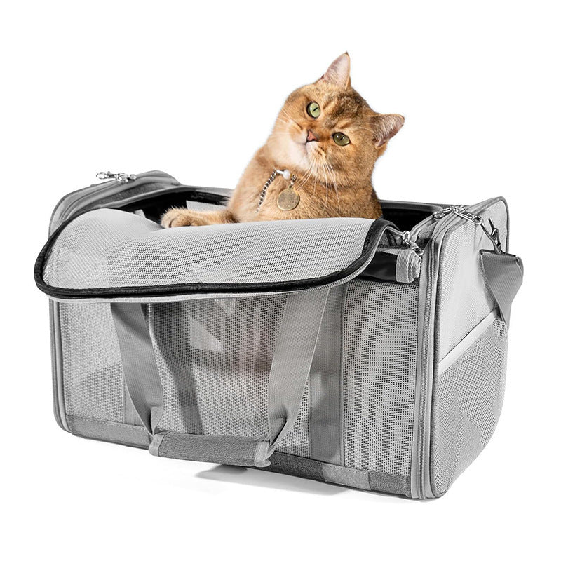 Pet carrier bag with breathable mesh inserts Kalsten