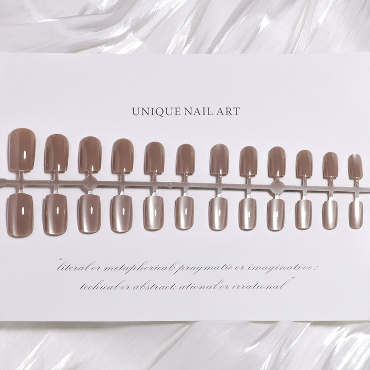Unique Press-On Nail Art Set Kalsten