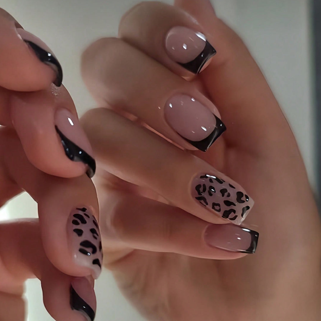 Artificial nail set with elegant leopard motif and black French design Kalsten