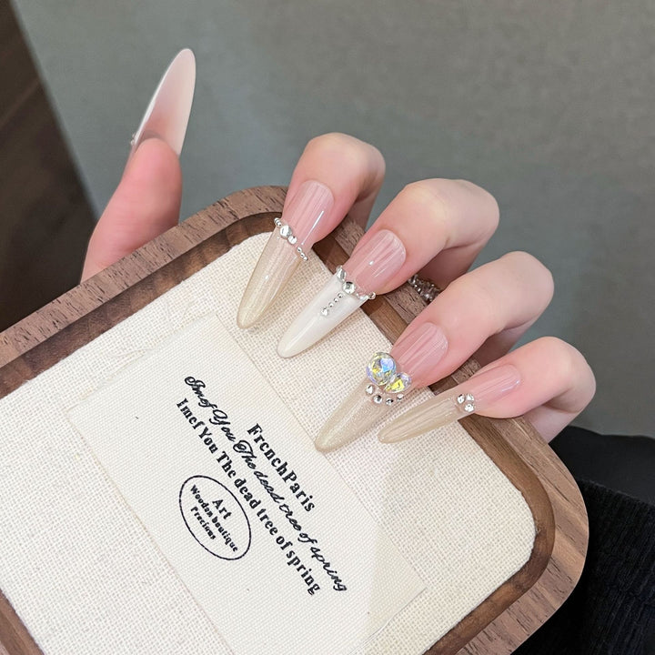 Elegant Decorative Press-On Nail Set Kalsten