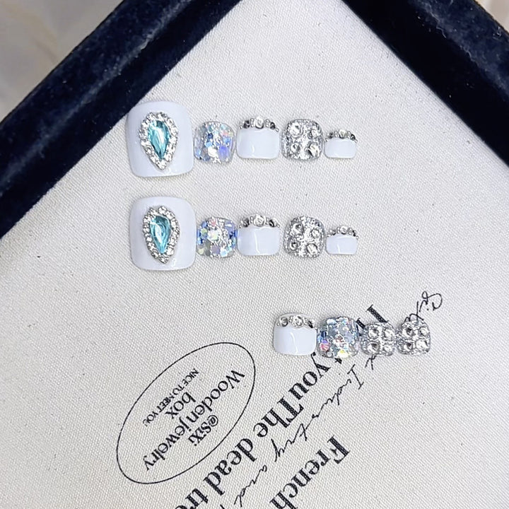 Rhinestone-Embellished Press-On Nail Set Kalsten