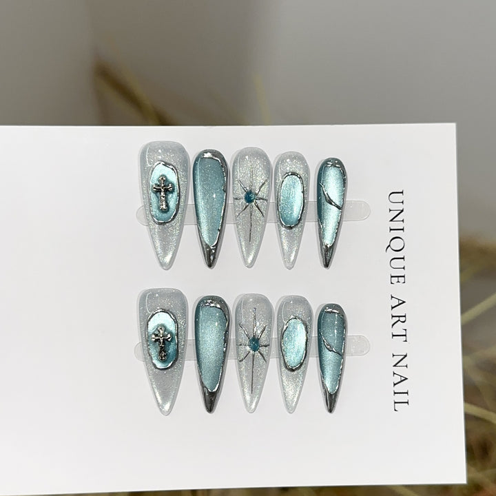 Artistic Themed Press-On Nail Set with Unique Designs