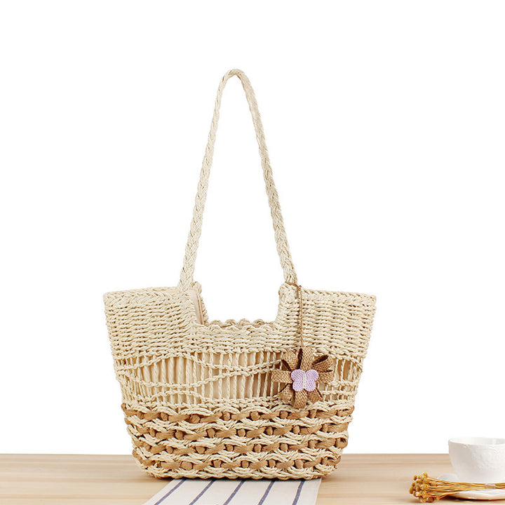Elegant Beach Bag with Handwoven Basket Pattern Kalsten
