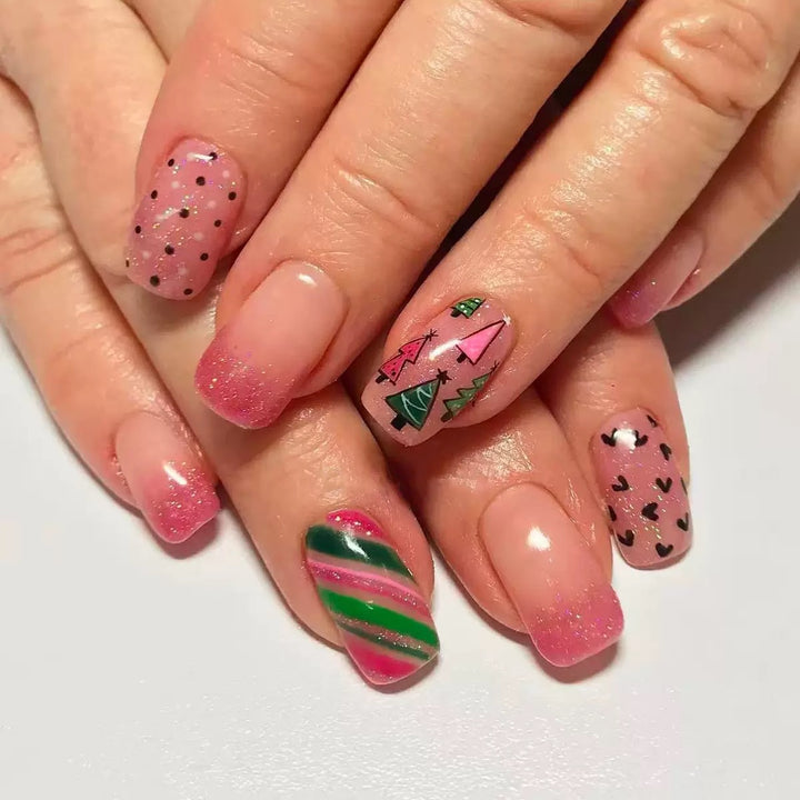 Artificial nail set with festive Christmas motifs and sparkling accents Kalsten