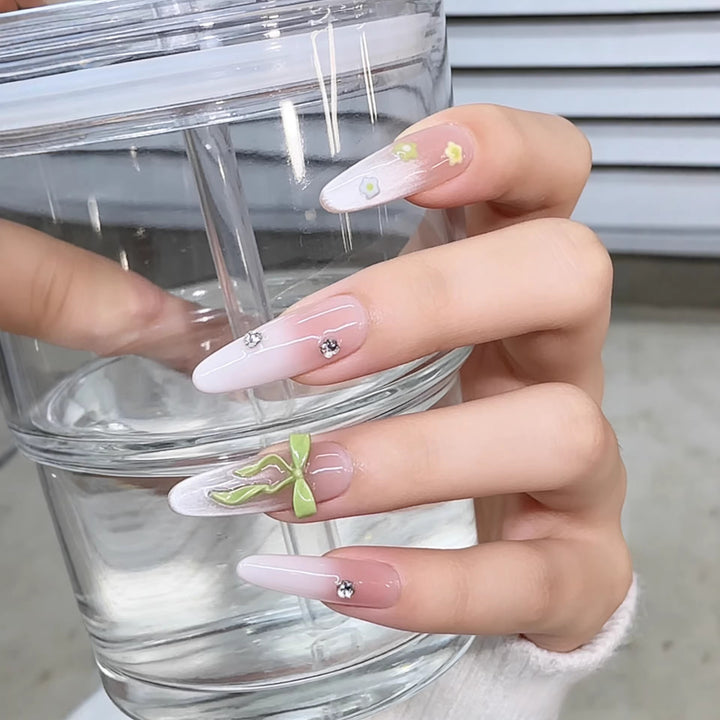Floral-Design Press-On Nail Art Set Kalsten