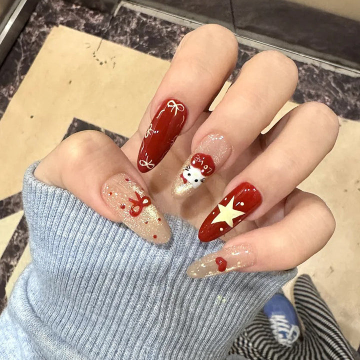 Artificial nails in festive Christmas design Kalsten