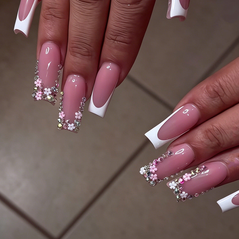 Elegant Floral Accent Press-On Nail Art Set Kalsten
