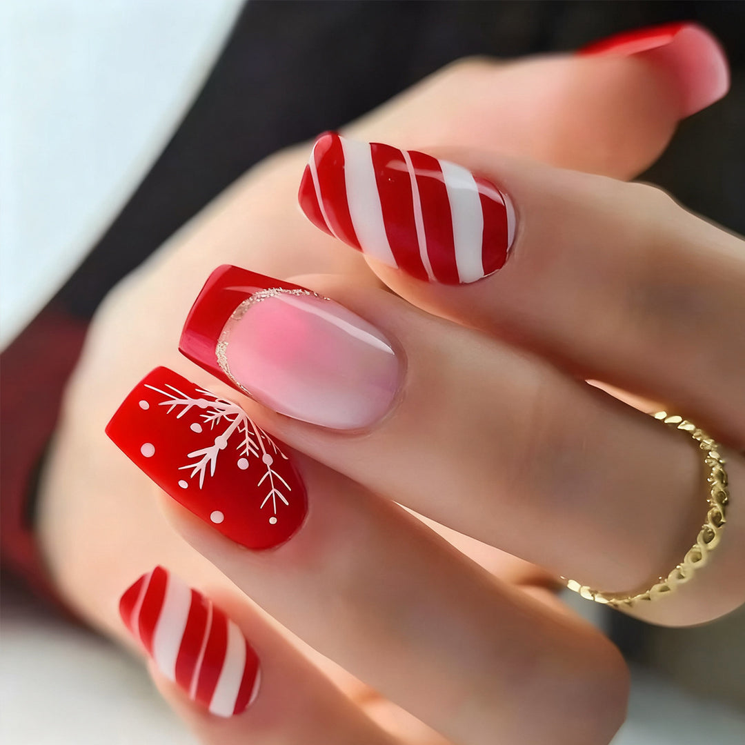 Artificial nails with festive winter design Kalsten