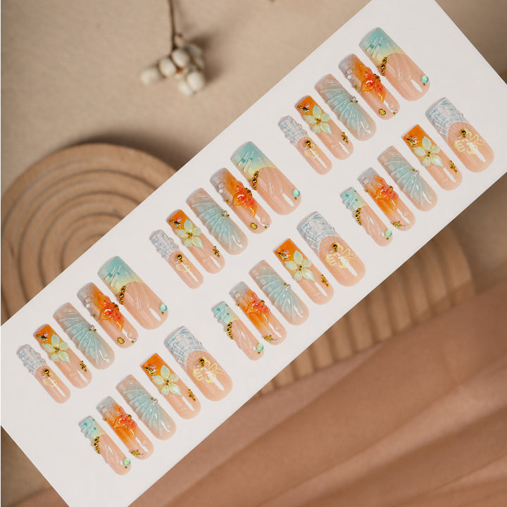 Artificial nail set with floral and luxurious decorations Kalsten