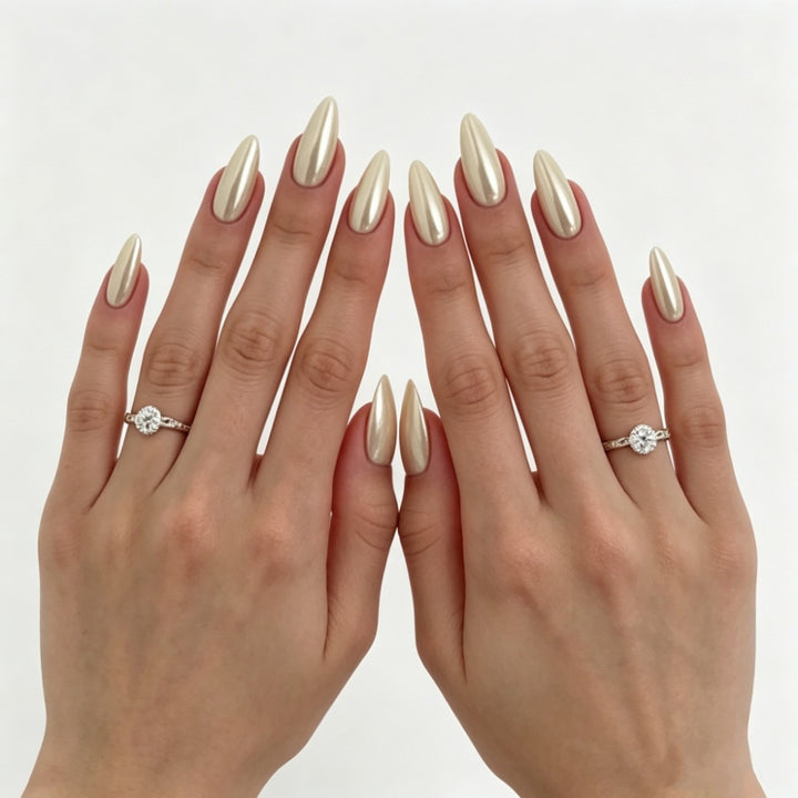 Chic Almond-Shaped Press-On Nail Set Kalsten