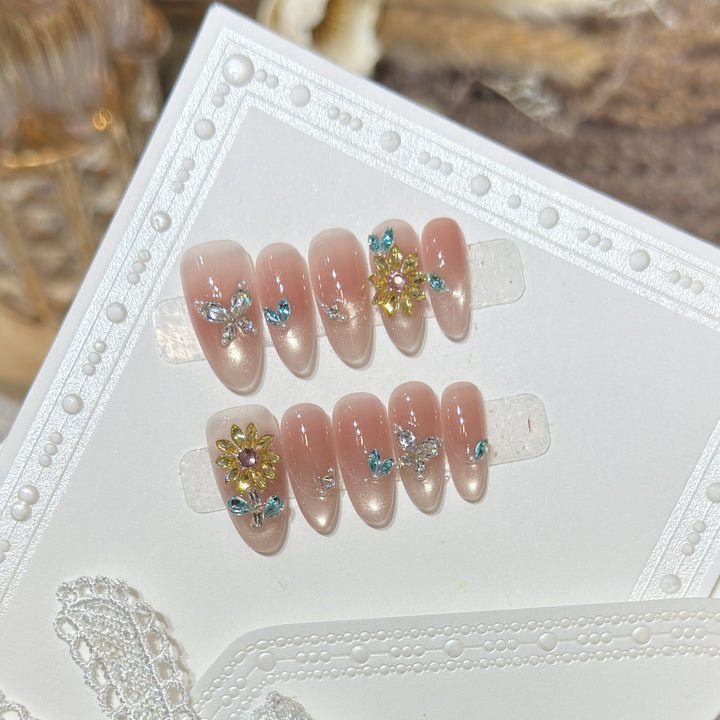 Decorative Nail Art Kalsten