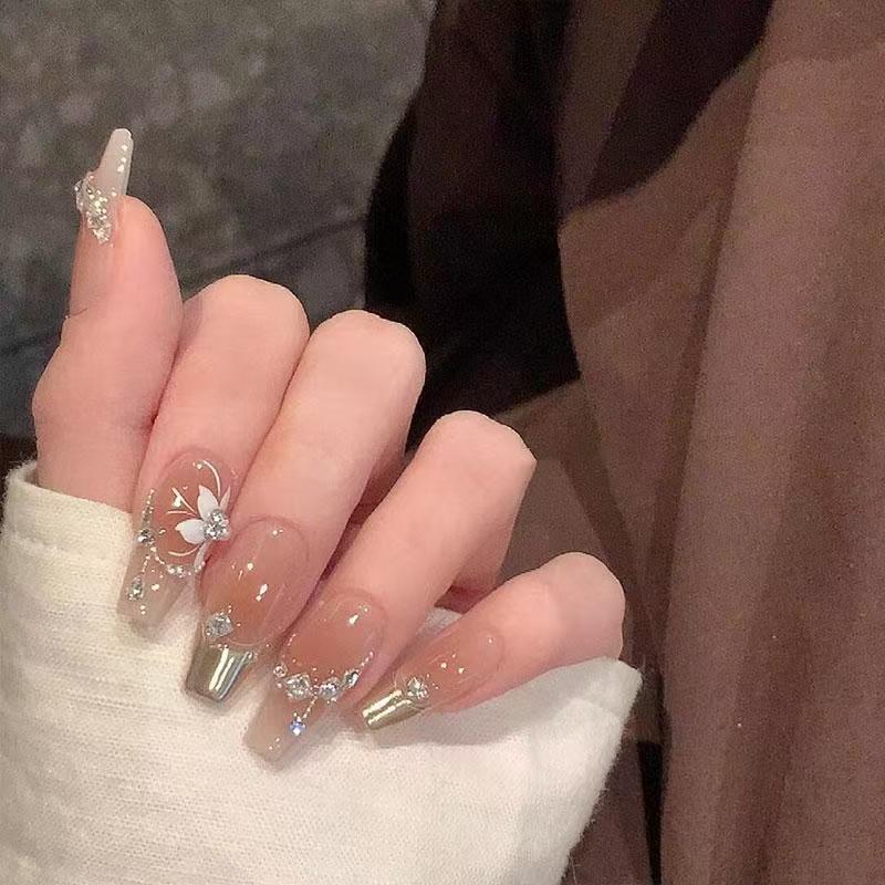 Elegant Press-On Nail Art with Floral and Gemstone Details Kalsten
