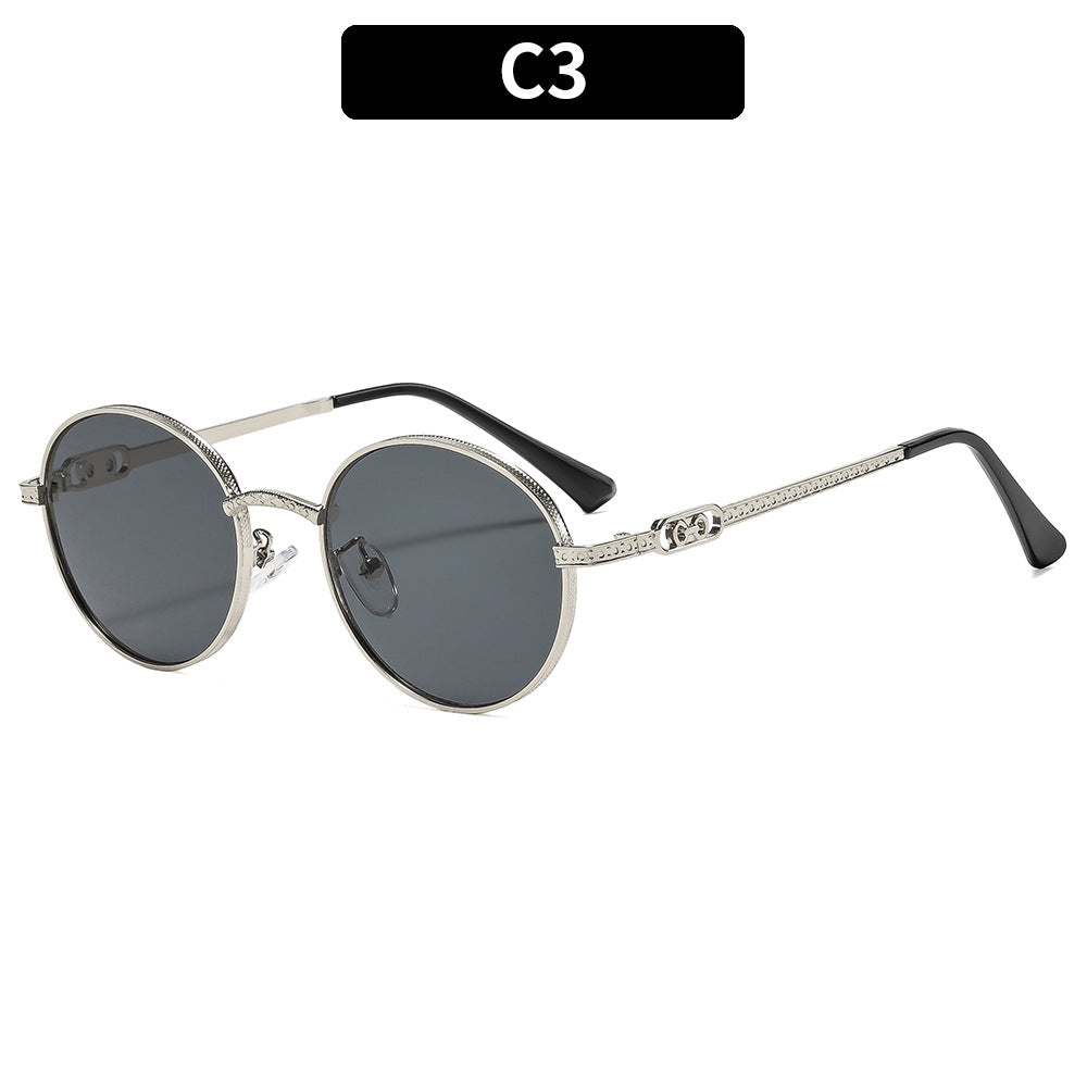 Fashion-Forward Round Frame Sunglasses