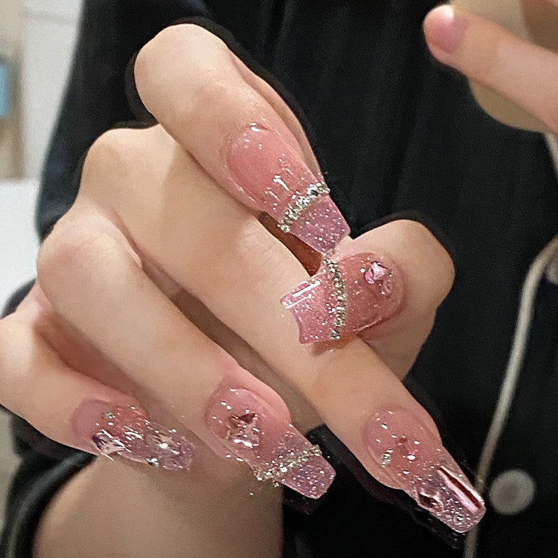 Glamorous Artificial Nails Kalsten
