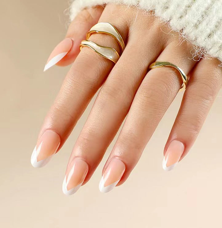 Elegant Artificial Nails with French Tip Kalsten