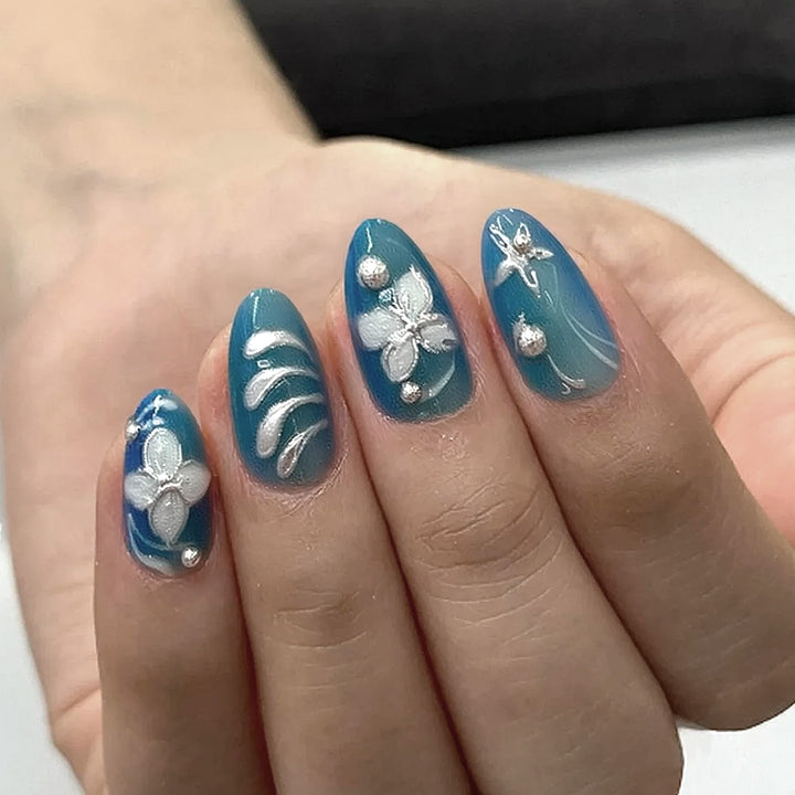 Artistic Floral-Patterned Press-On Nail Set Kalsten