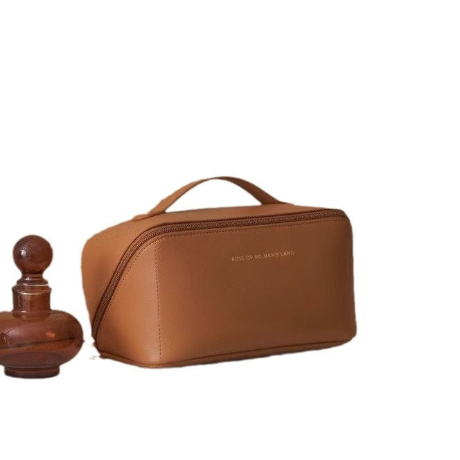 Cosmetic bag with multiple compartments and elegant design Kalsten
